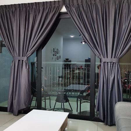 Апартаменты Le Pavillion Puchong By Widebed Upto 6Pax Куала-Лумпур Экстерьер фото