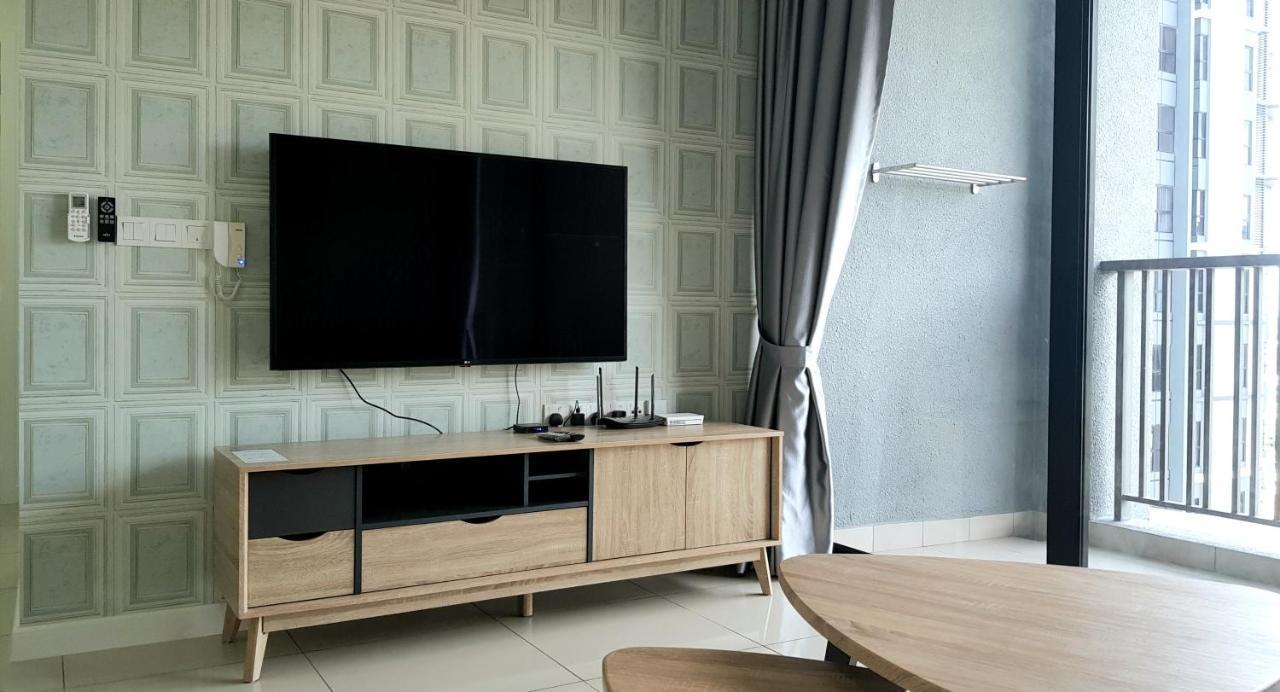 Апартаменты Le Pavillion Puchong By Widebed Upto 6Pax Куала-Лумпур Экстерьер фото