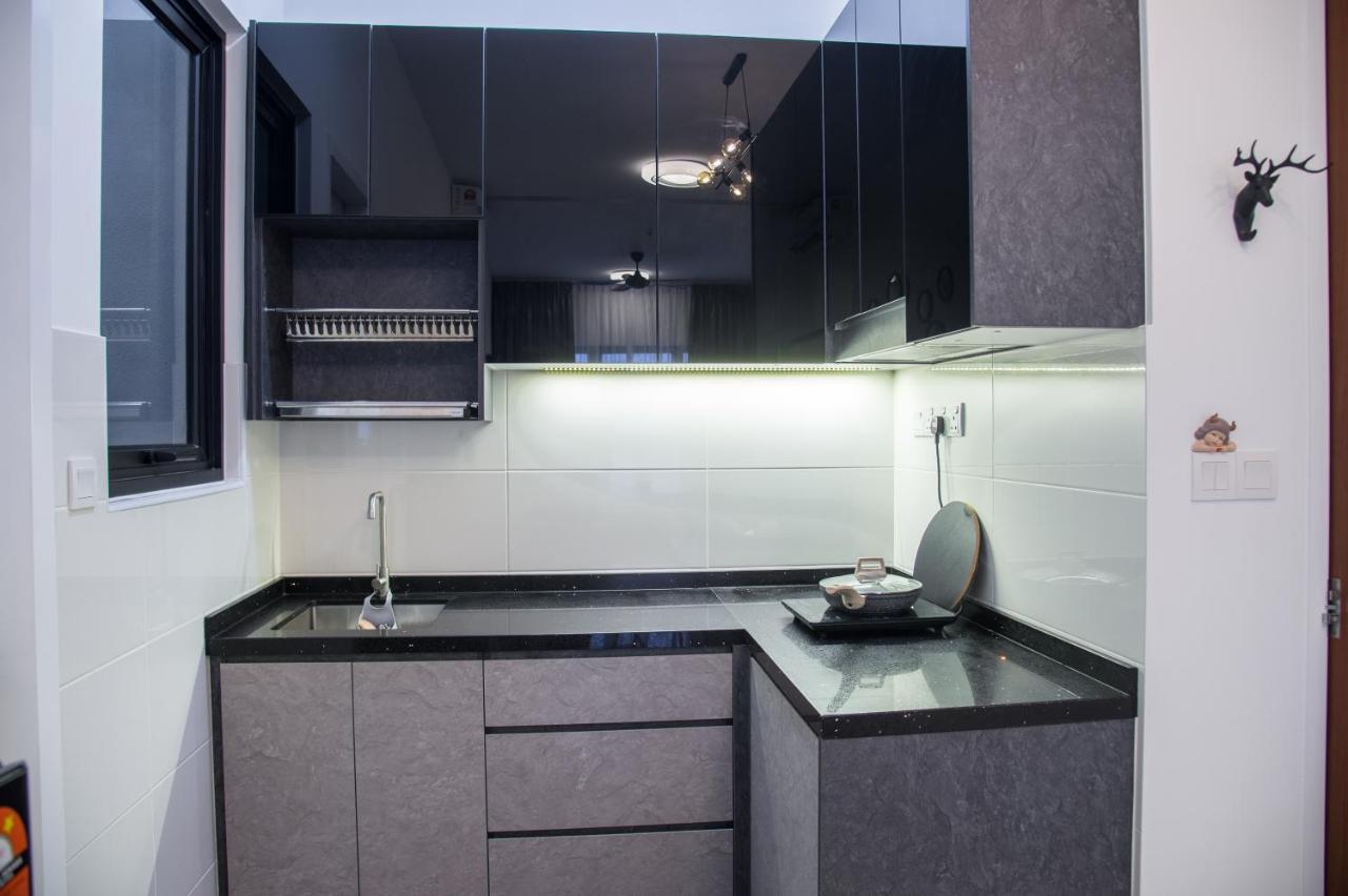 Апартаменты Le Pavillion Puchong By Widebed Upto 6Pax Куала-Лумпур Экстерьер фото